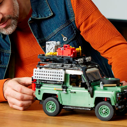 LAND ROVER DEFENDER LEGO