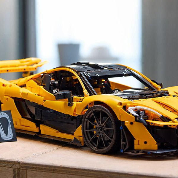 McLaren y el Grupo LEGO presentan el LEGO® Technic™ McLaren P1™