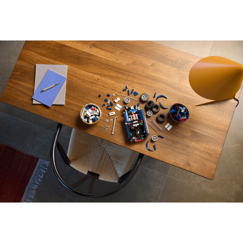 LEGO®Iconic: Shelby Cobra 427 (10357)_008