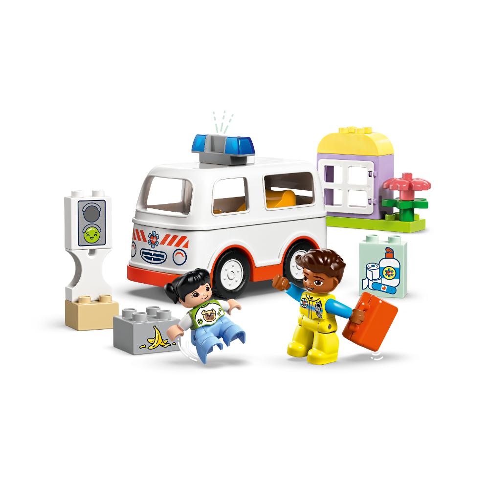 LEGO®Duplo: Ambulancia Y Conductor (10447)_004