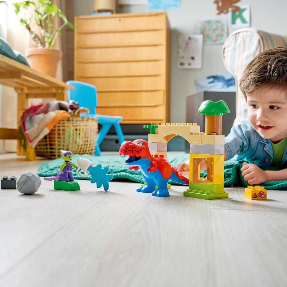 DINOSAURIO SPIDEY-REX VS. DUENDE VERDE