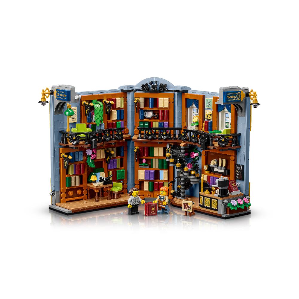 LEGO®Icons: Bookshop Book Nook (11379)_004