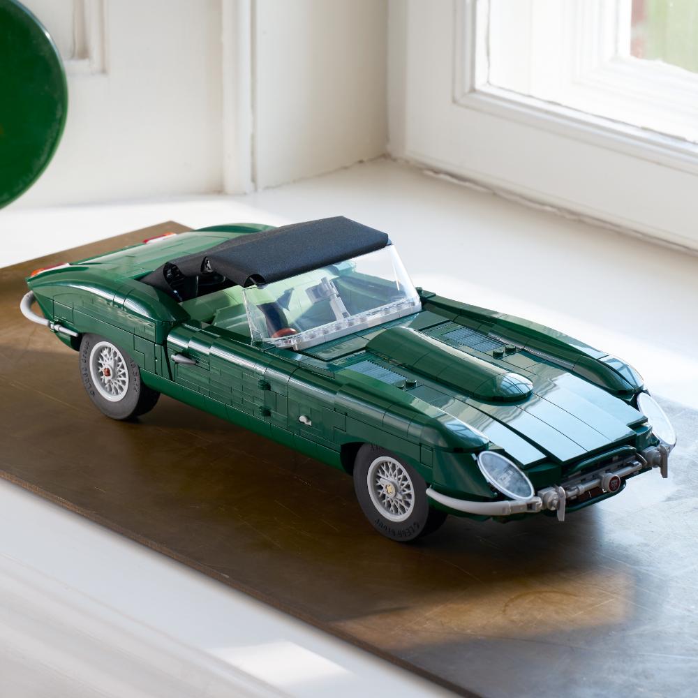 LEGO®Icons: Jaguar E-Type (11381)_018