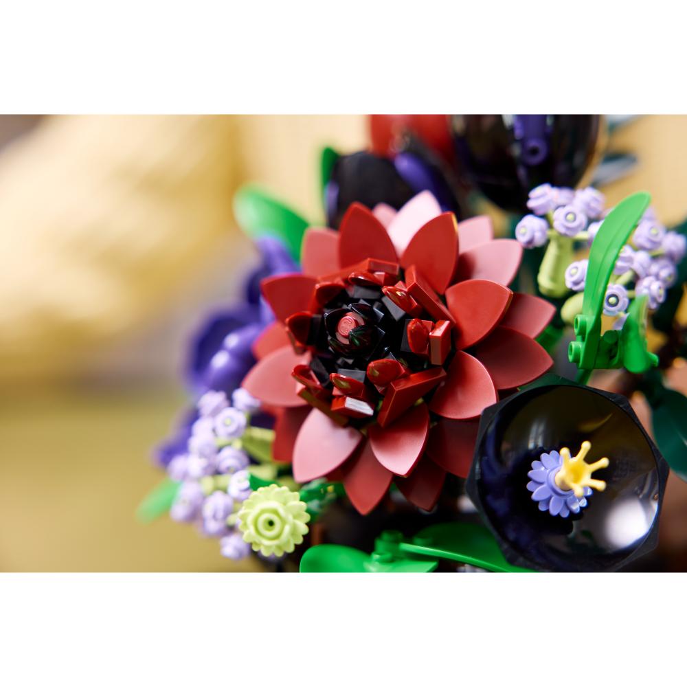 LEGO®Botanicals: Arreglo Floral Oscuro (11513)_010