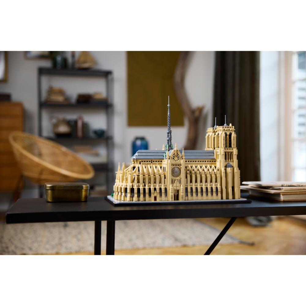  LEGO®Architecture: Notre Dame De Paris (21061)_009