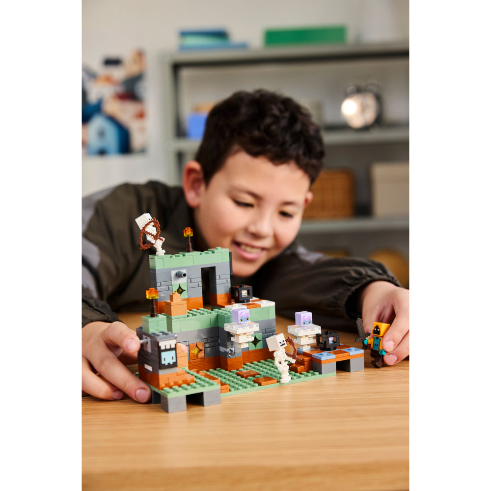 LEGO® Minecraft: La Cámara De Desafío (21271)