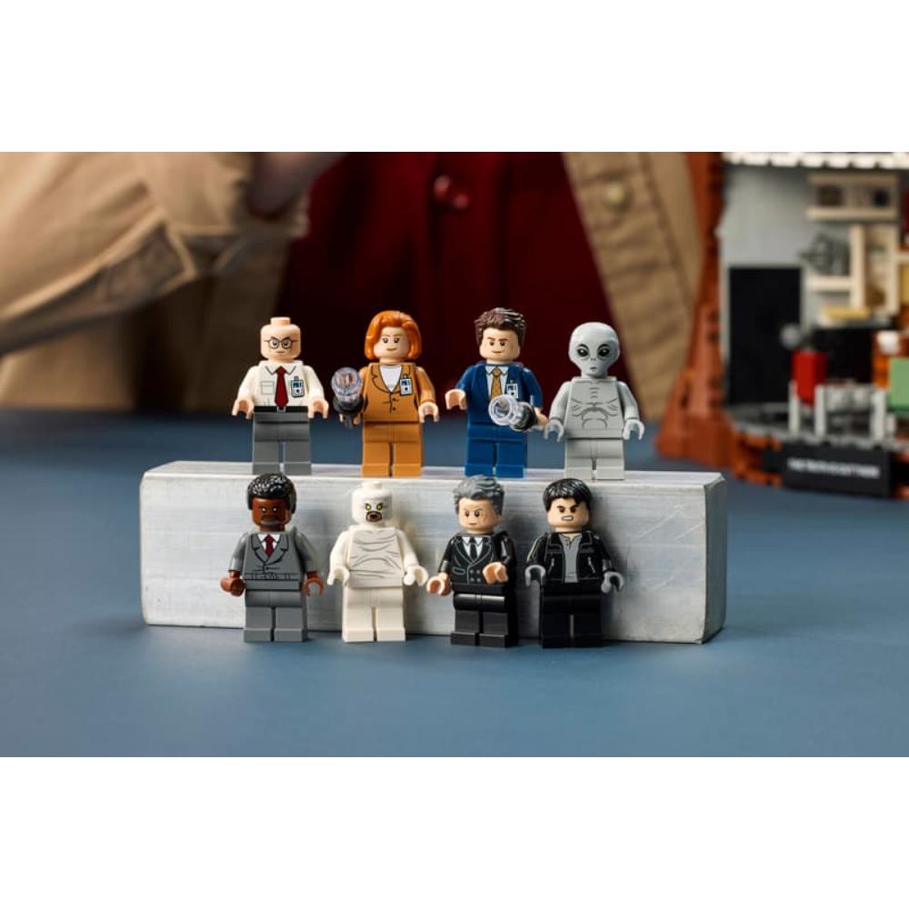 LEGO®Lego Ideas: The X-Files (21369)_011