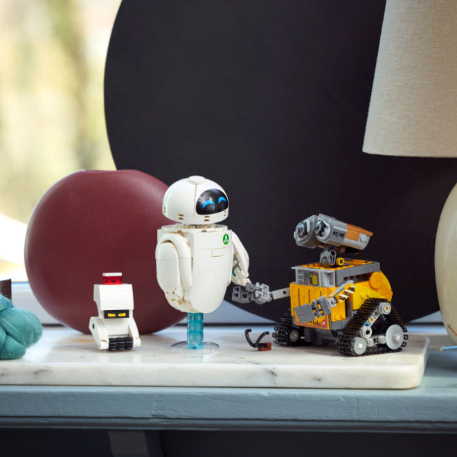 WALL-E Y EVE