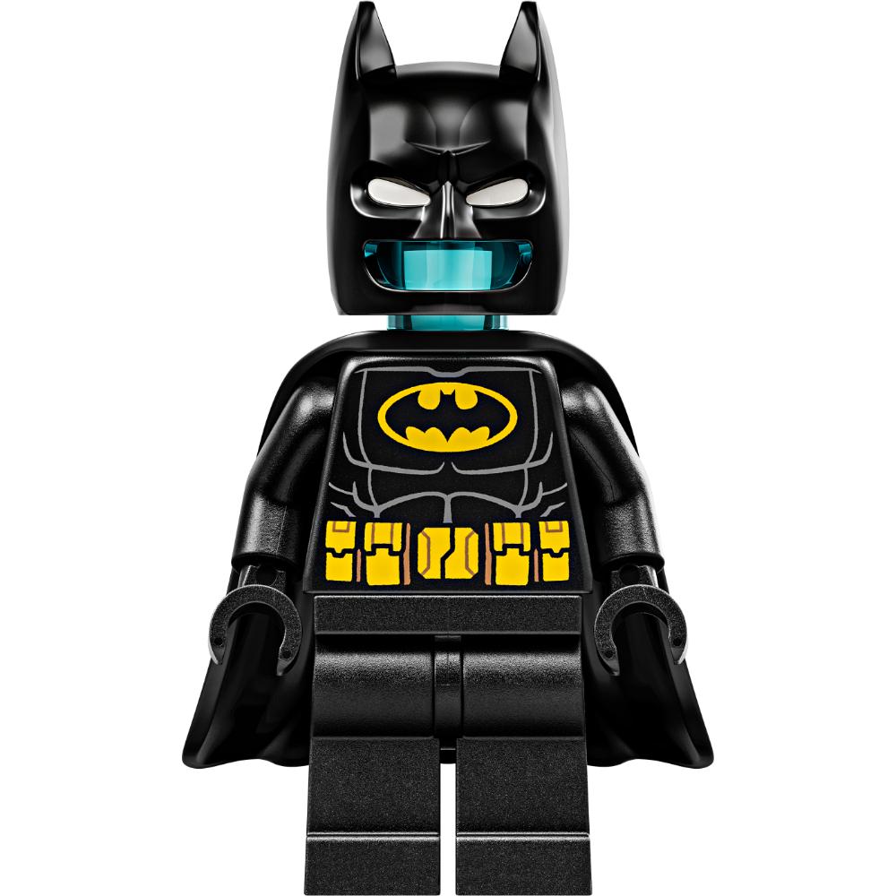 BATMAN™: BRUCE WAYNE™ Y EL BATITRAJE