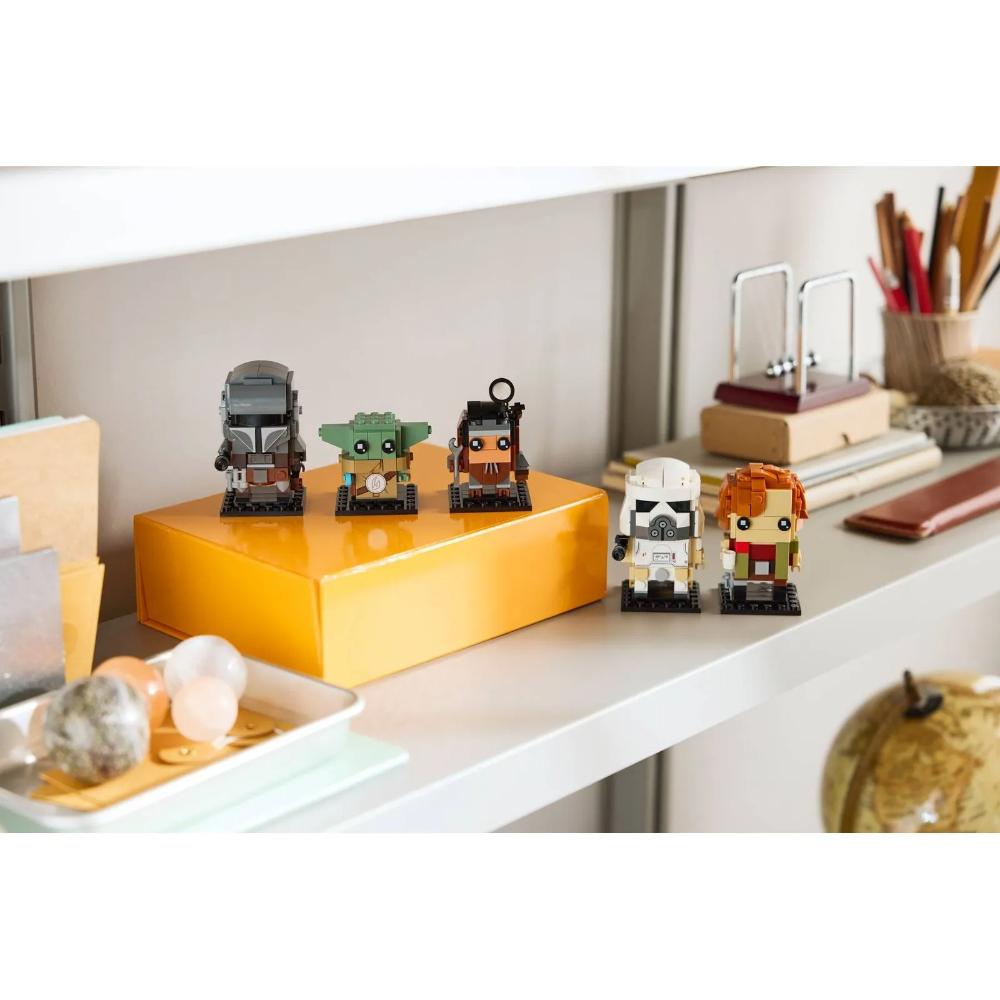 LEGO®Brickheadz: El Mandaloriano Y Grogu: Aliados Y Villanos (40856)_005