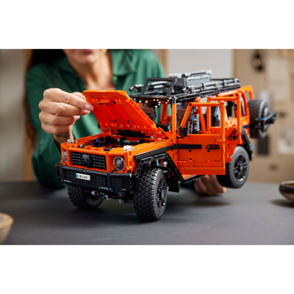 LEGO®Technic: Mercedes G500 4X4 (42177)_011