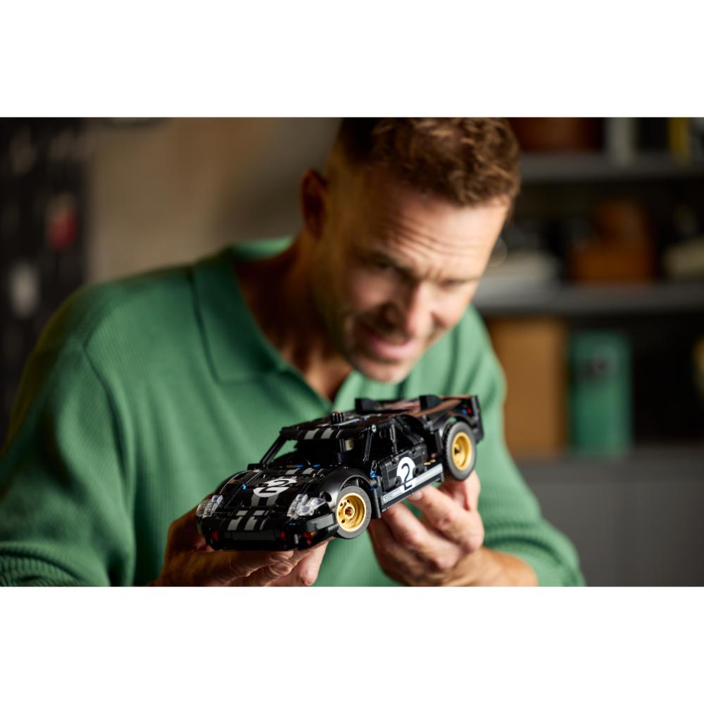 AUTO DE CARRERAS FORD GT40 MKII DE 1966