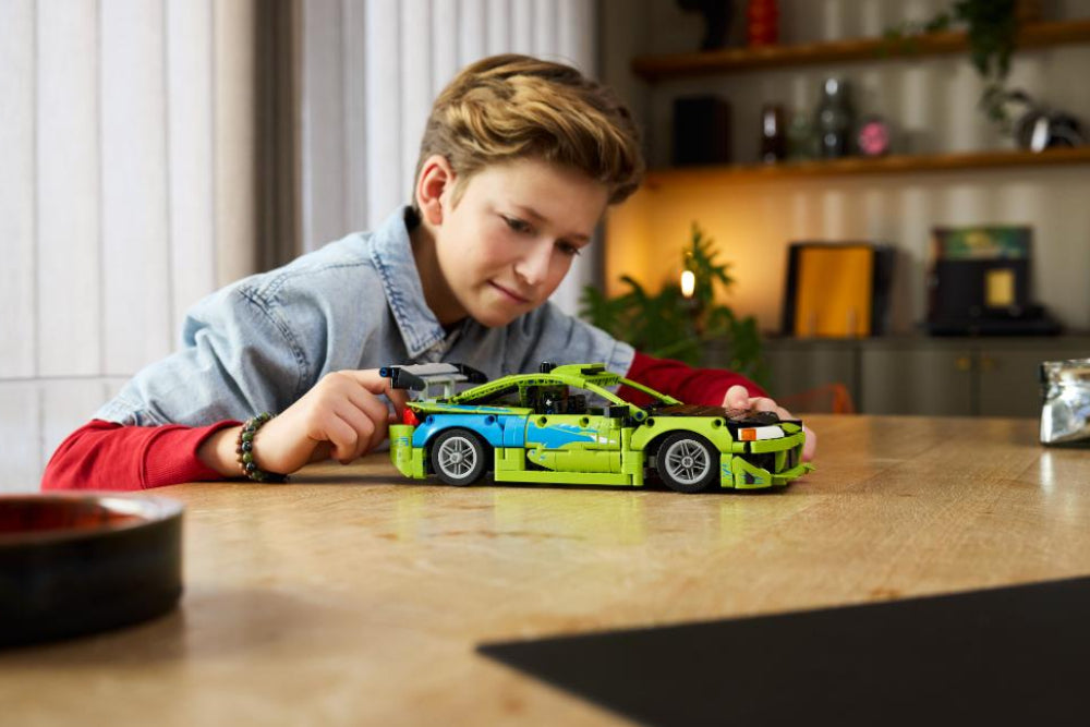 LEGO®Technic: Coche Mitsubishi Eclipse De Fast And Furious (42229)_010