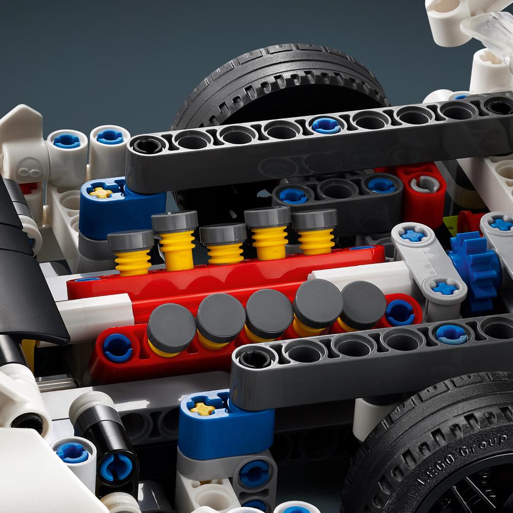 LEGO®Technic: Deportivo Dodge Viper Gts-R (42234)_013
