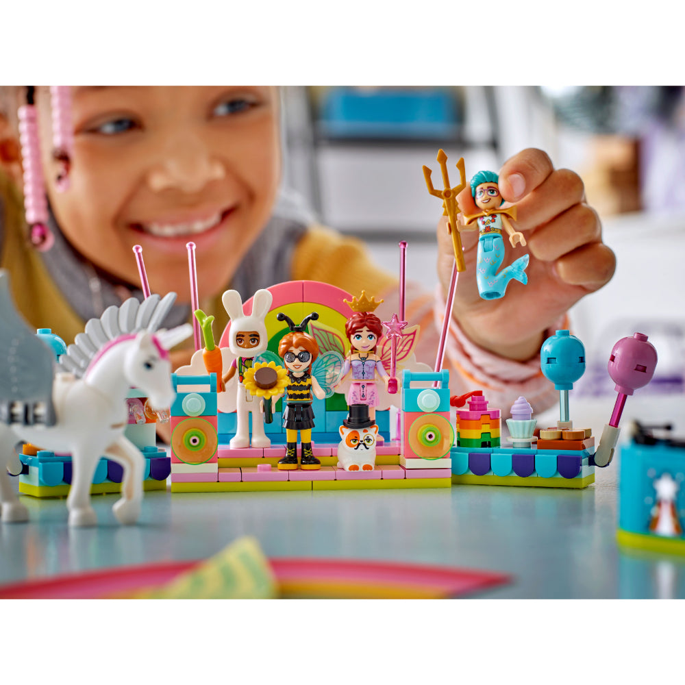 LEGO®Friends: Fiesta De Disfraces Con Unicornio Y Hada (42661)_011