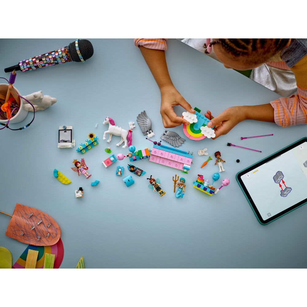 LEGO®Friends: Fiesta De Disfraces Con Unicornio Y Hada (42661)_009