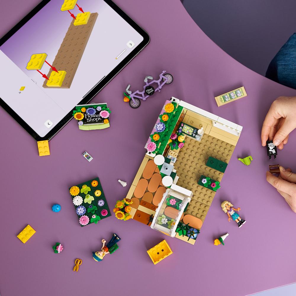 LEGO®Friends: Floristería Creativa (42693)_013