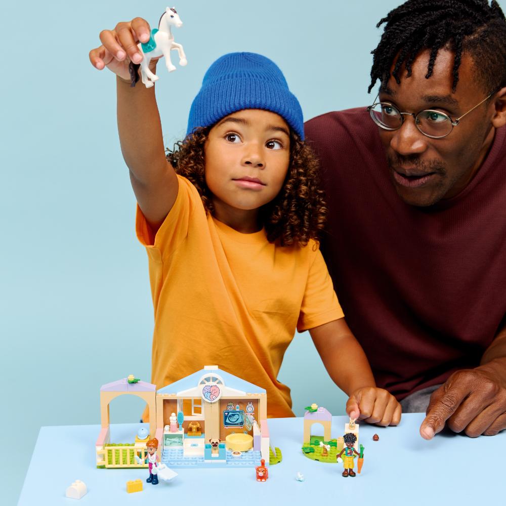 CLÍNICA VETERINARIA DE ANIMALES