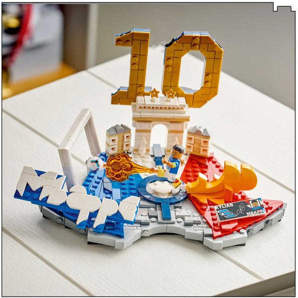 LEGO®Editions, Editions Sports: Kylian Mbappé: Fenómenos Del Fútbol (43013)_007