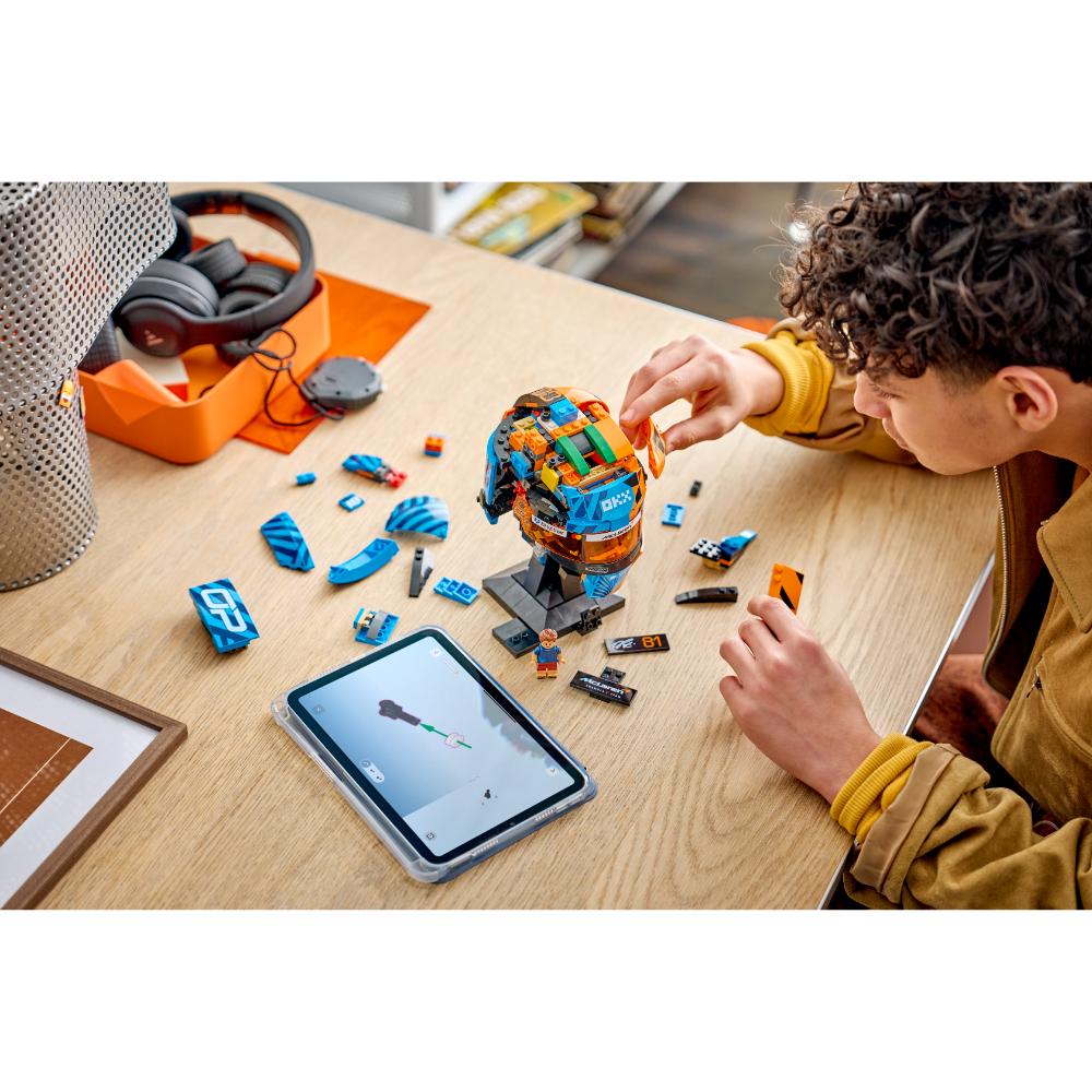 LEGO®Editions: Scuderia Mclaren: Casco De Oscar Piastri (43017)_008
