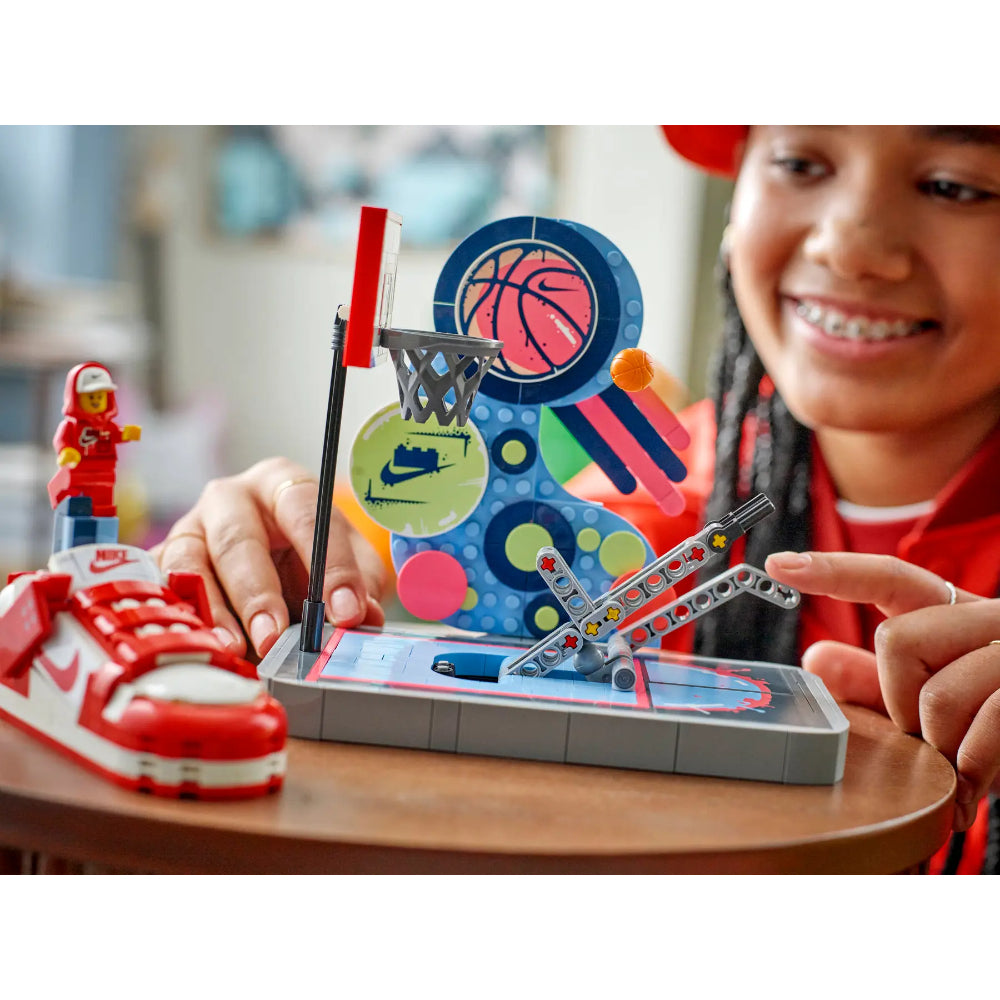 LEGO®Nike: Nike Dunk Trickshot (43021)_007