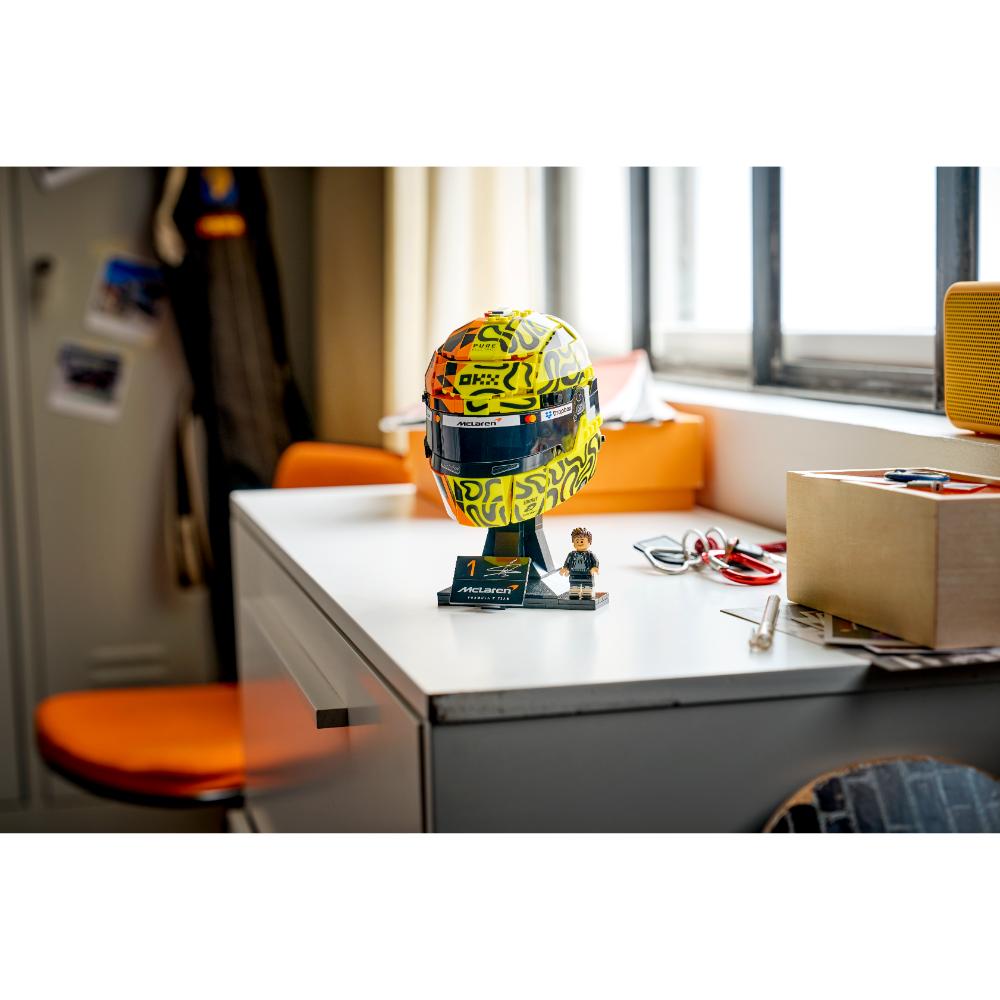 LEGO®Editions, Editions Sports: Scuderia Mclaren: Casco De Lando Norris (43023)_011