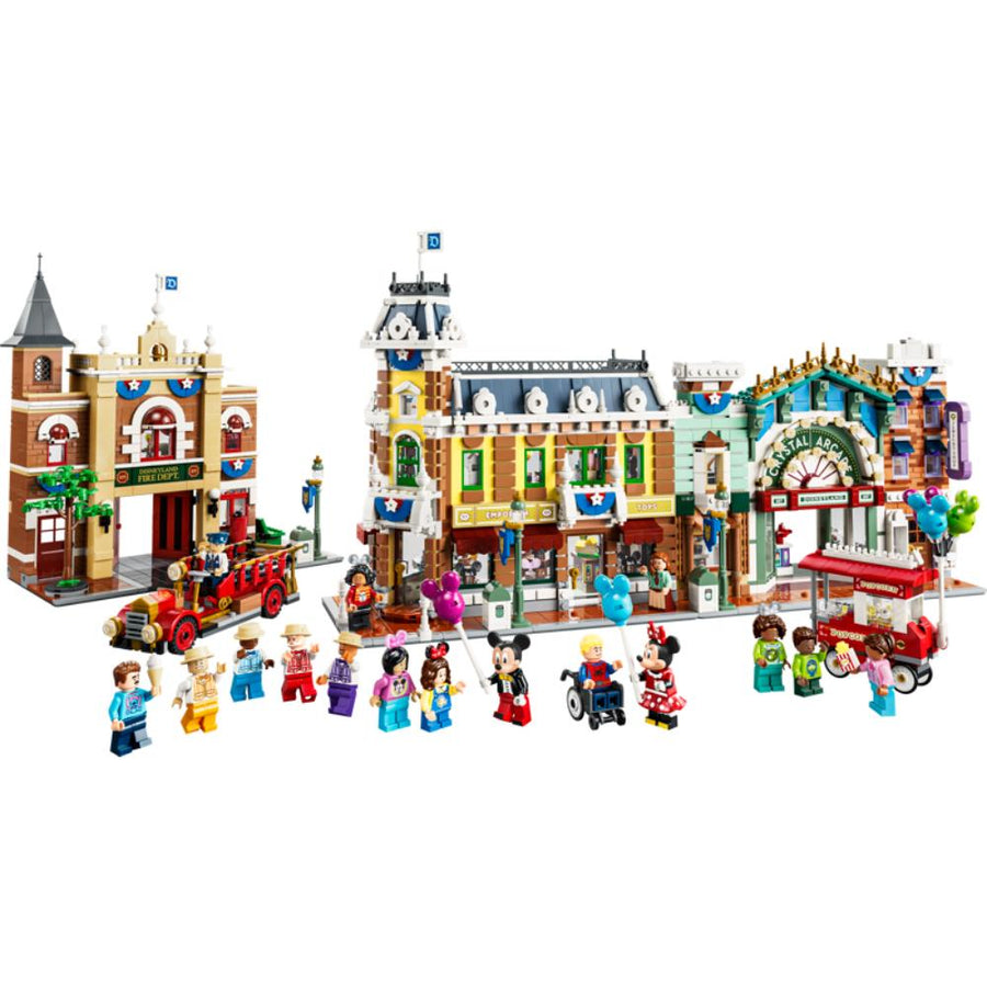 LEGO®Disney Classic: Main Street, U.S.A. (43302)_002