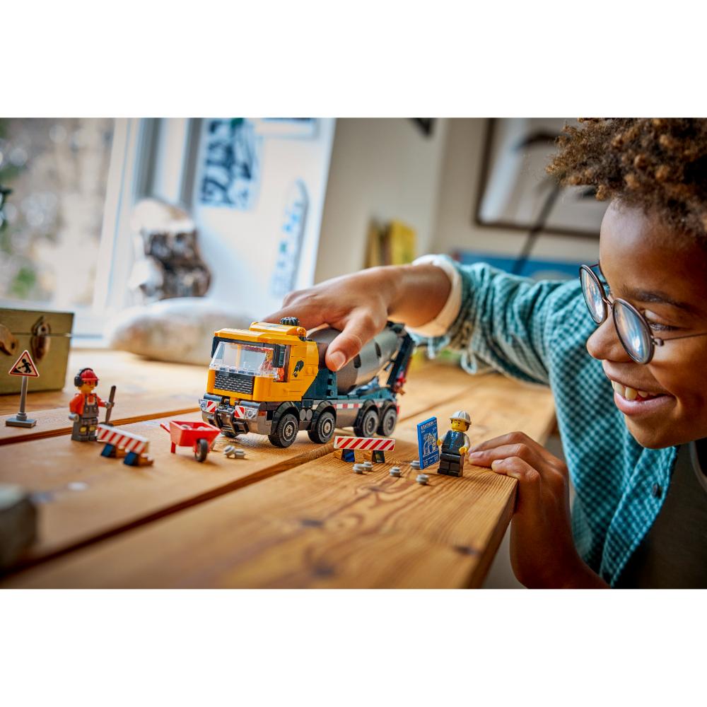 LEGO®City: Hormigonera (60478)_010