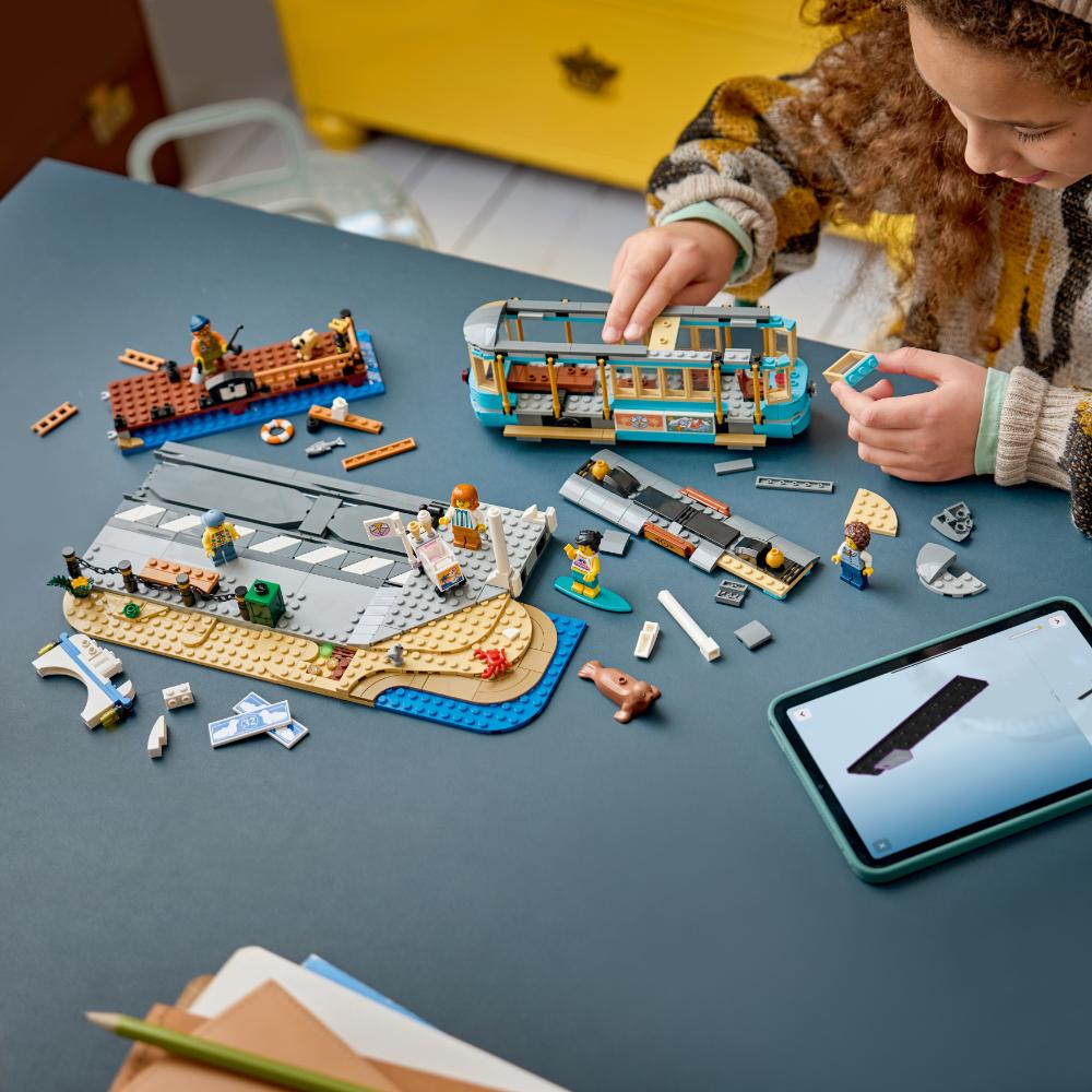 LEGO®City: Tranvía Clásico De La Costa (60506)_009