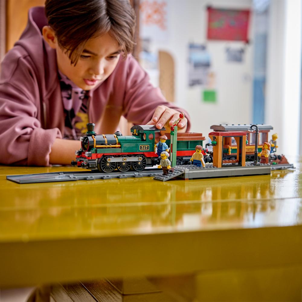 LEGO®City: Tren De Vapor Clásico (60511)_010