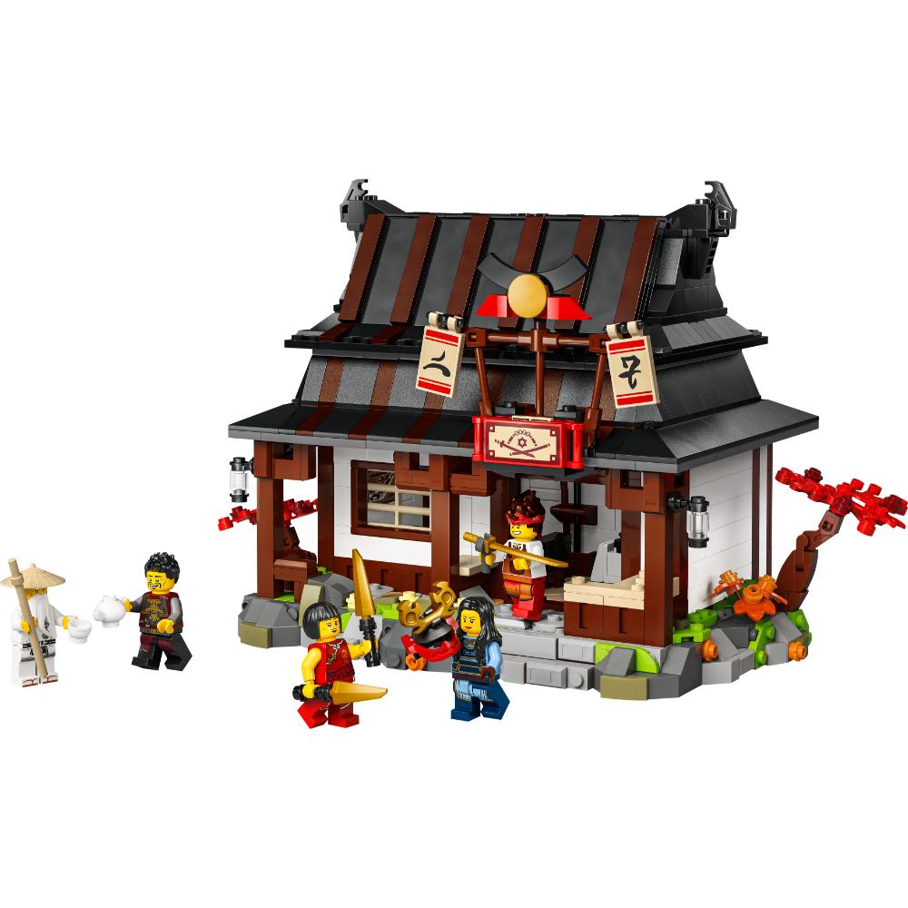 LEGO®Ninjago: Herrería Cuatro Armas: 15 Aniversario (71858)_002