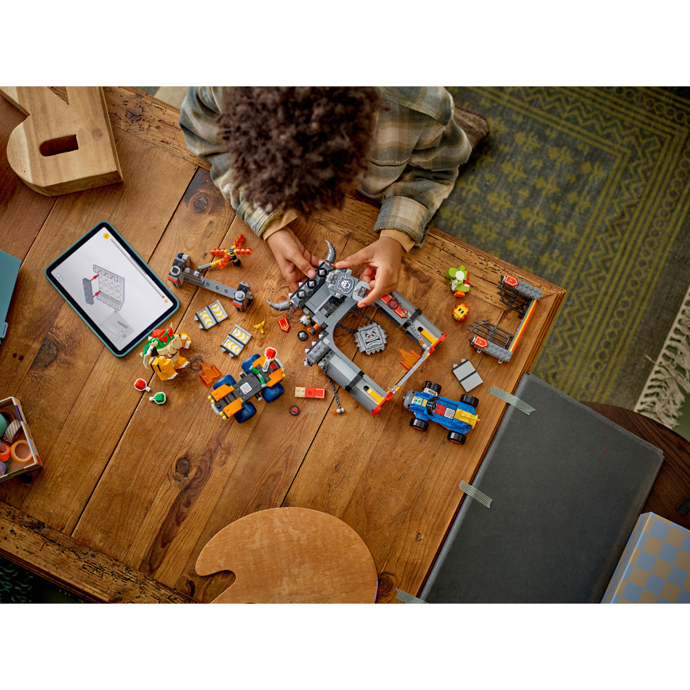 LEGO®Super Mario: Mario Kart™ – Castillo De Bowser (72039)_007