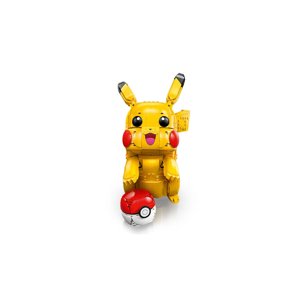 PIKACHU Y POKÉ BALL
