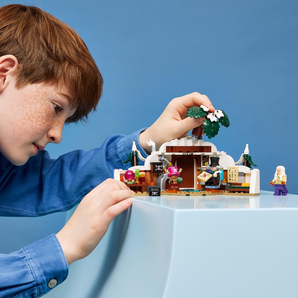 LEGO®One Piece: Guarida Del Doctor Hiriluk (75641)_011