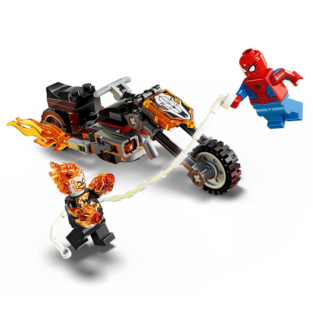 SPIDER-MAN VS. MOTO DEL VENGADOR FANTASMA