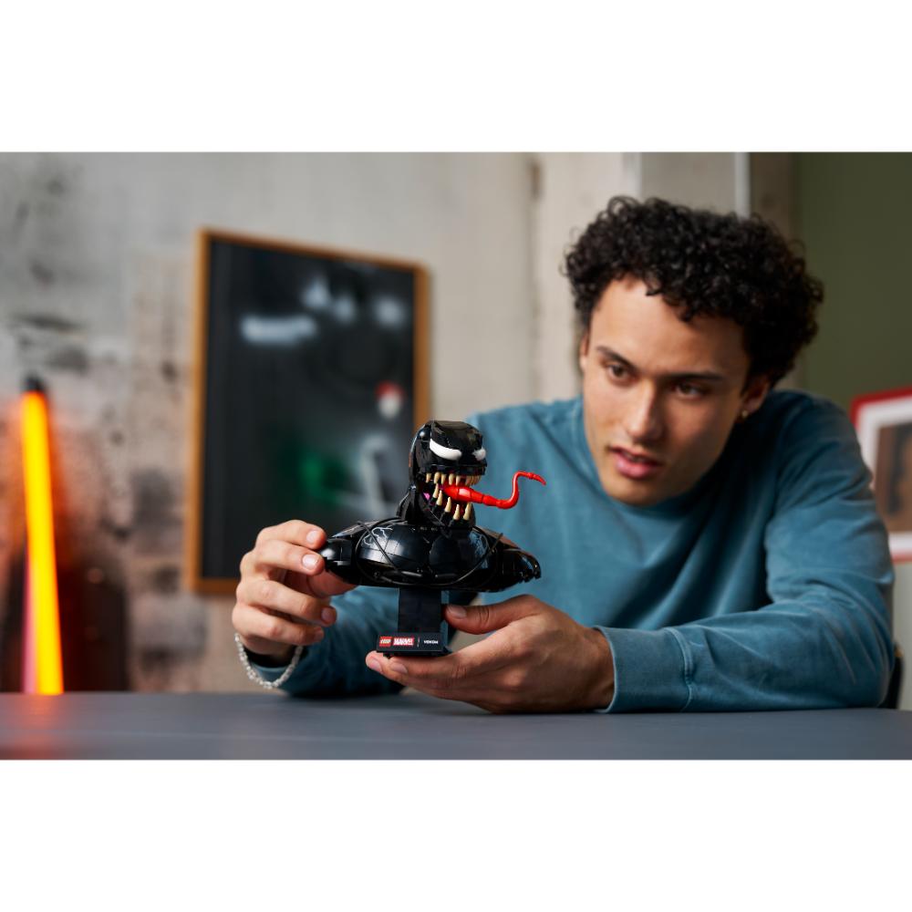 LEGO®Superheroes: Busto De Venom (76356)_013