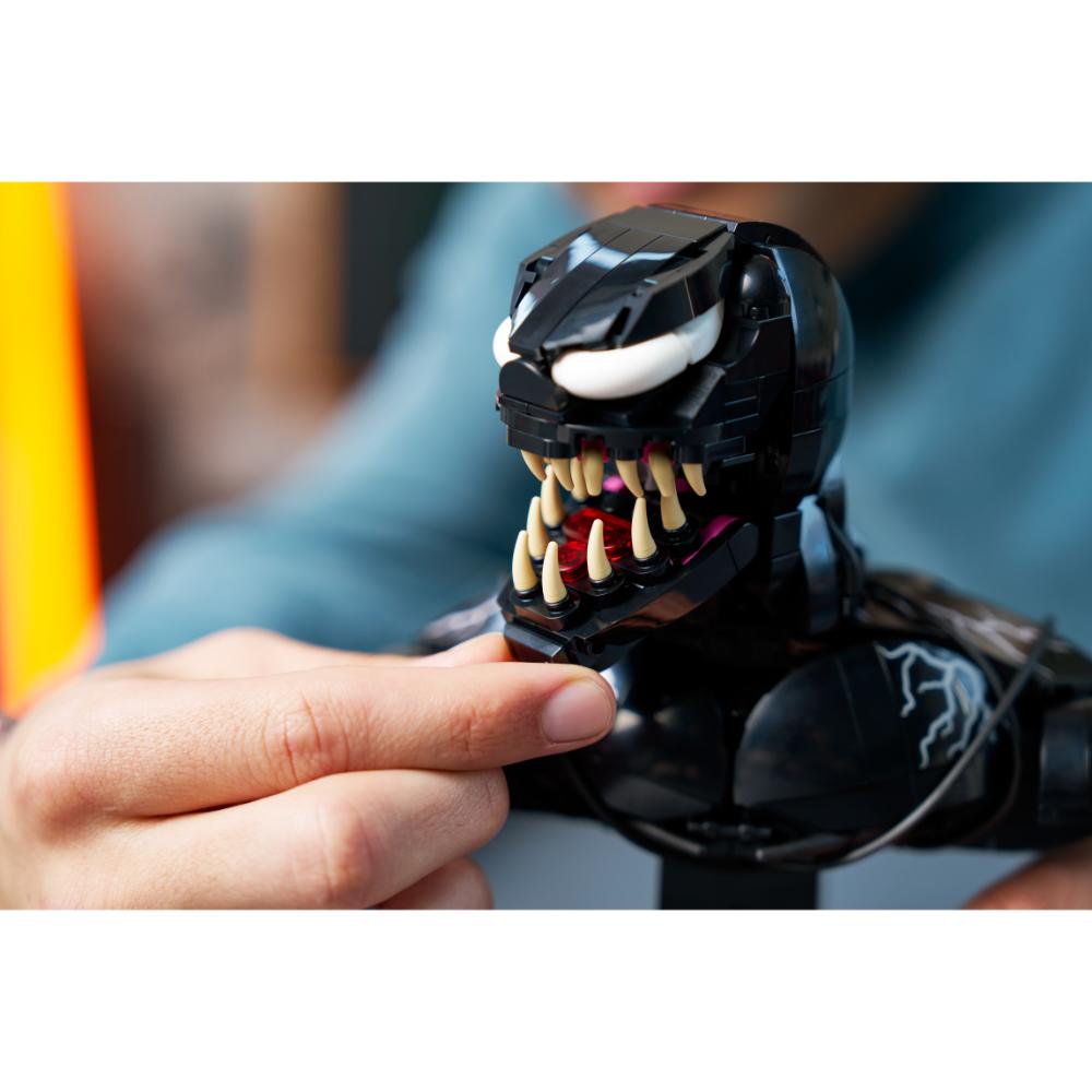 LEGO®Superheroes: Busto De Venom (76356)_010