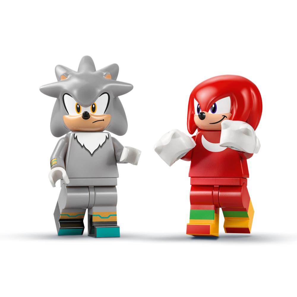 AUTO DE SILVER VS. CAMIONETA MONSTRUO DE KNUCKLES