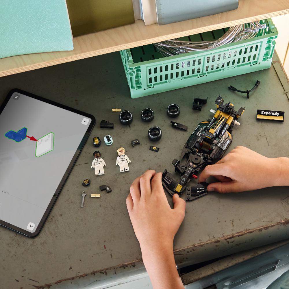 AUTO DE CARRERAS DEL EQUIPO APXGP DE F1®: LA PELÍCULA