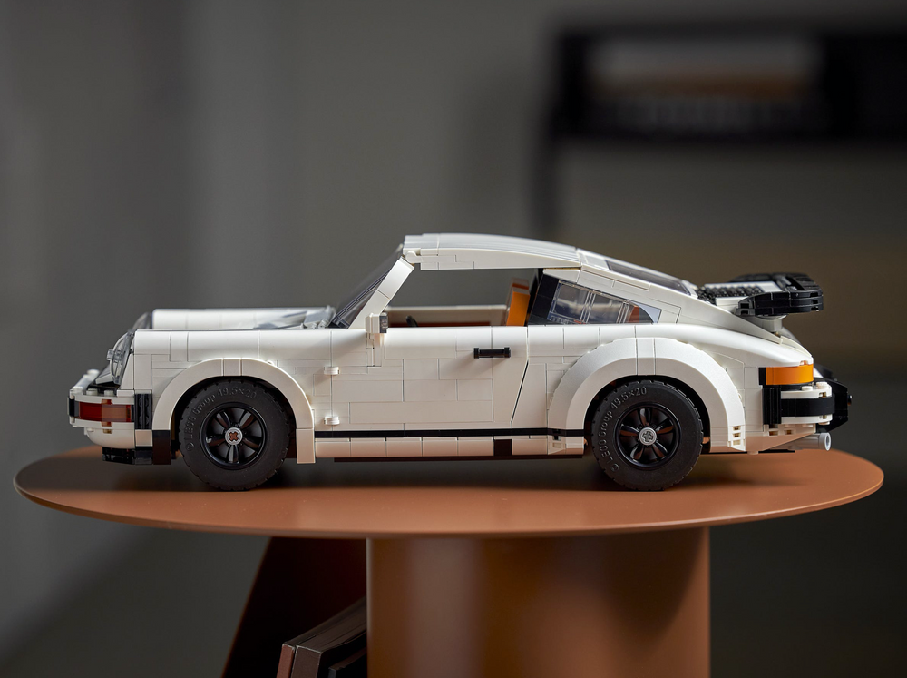 LEGO® Porsche 911 (10295)