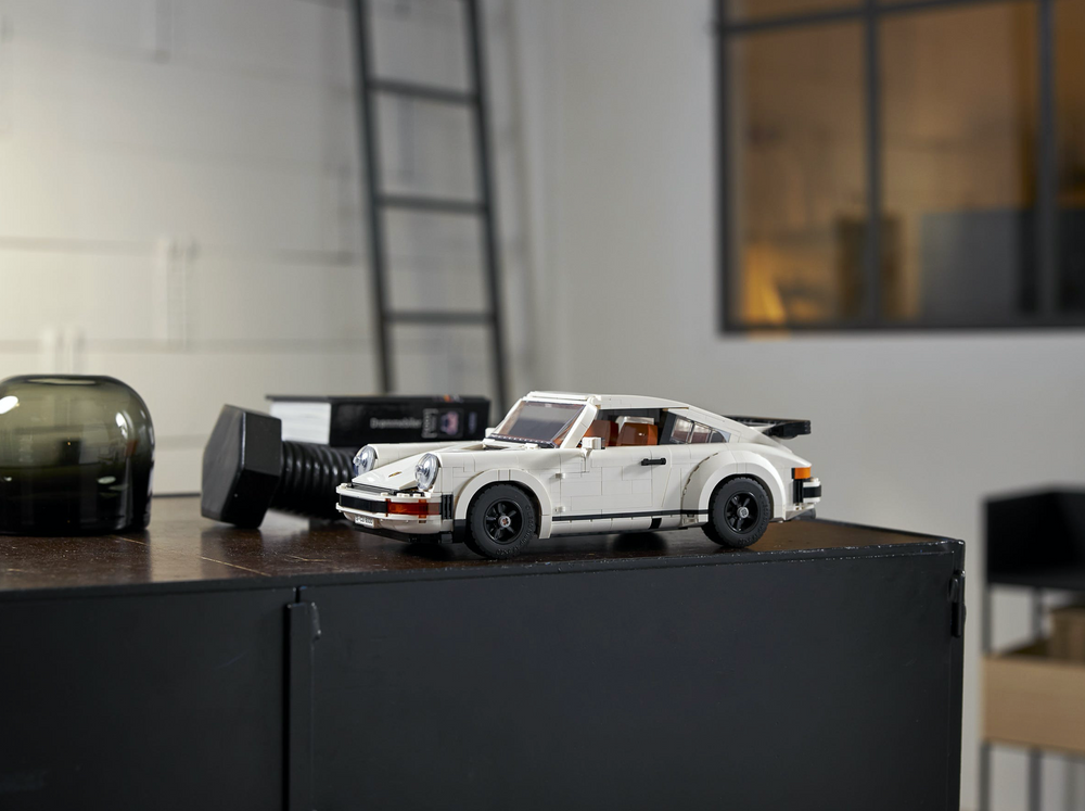 LEGO® Porsche 911 (10295)