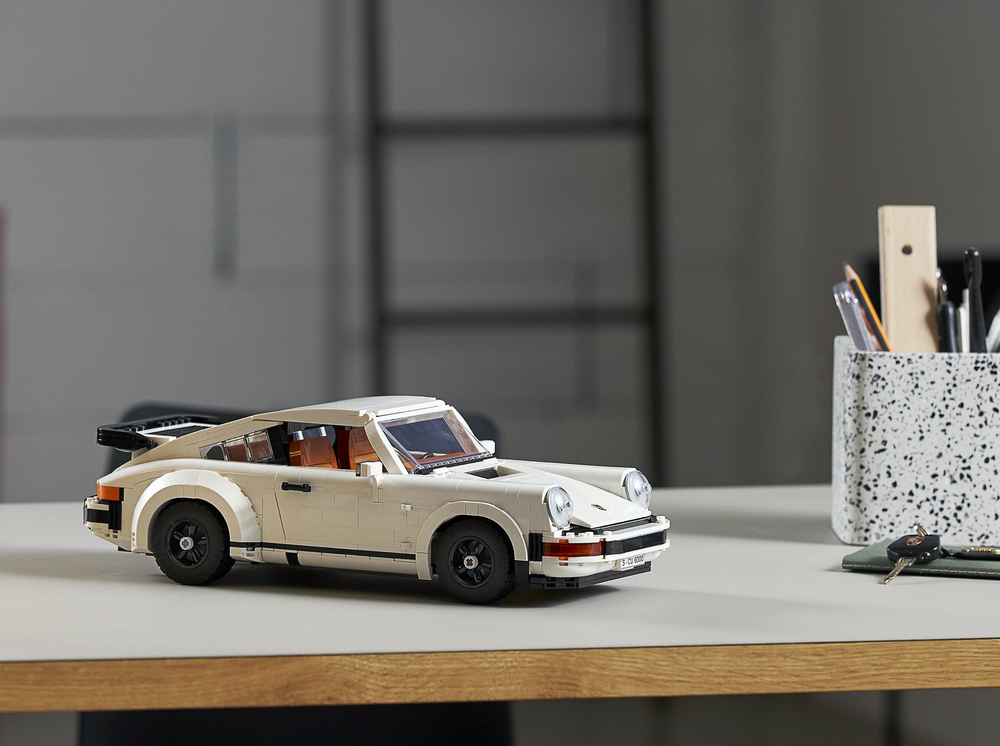 LEGO® Porsche 911 (10295)