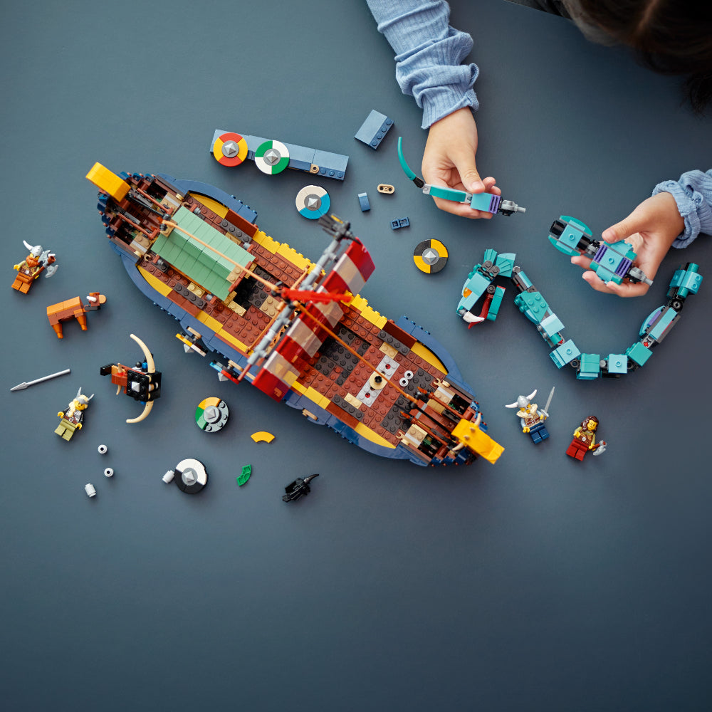 LEGO® Creator Barco Vikingo Y Serpiente Midgard (31132)