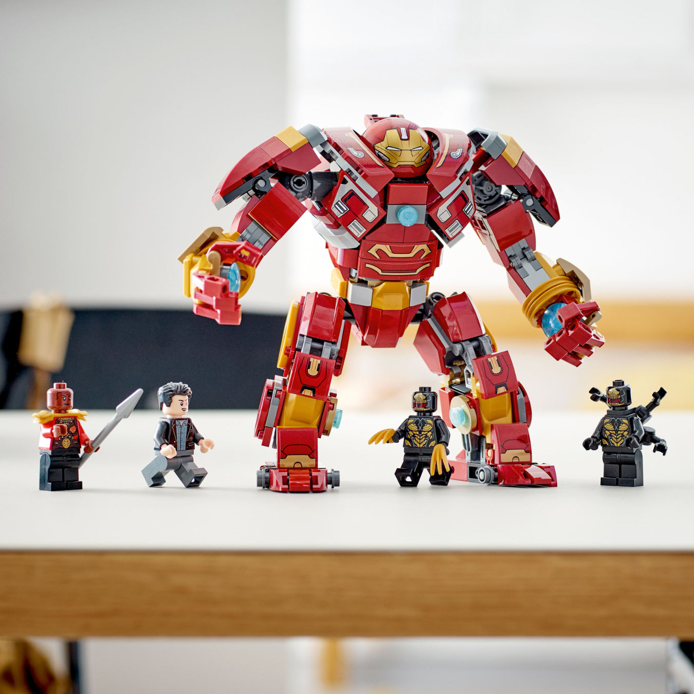 LEGO® Marvel Hulkbuster: Batalla de Wakanda (76247)