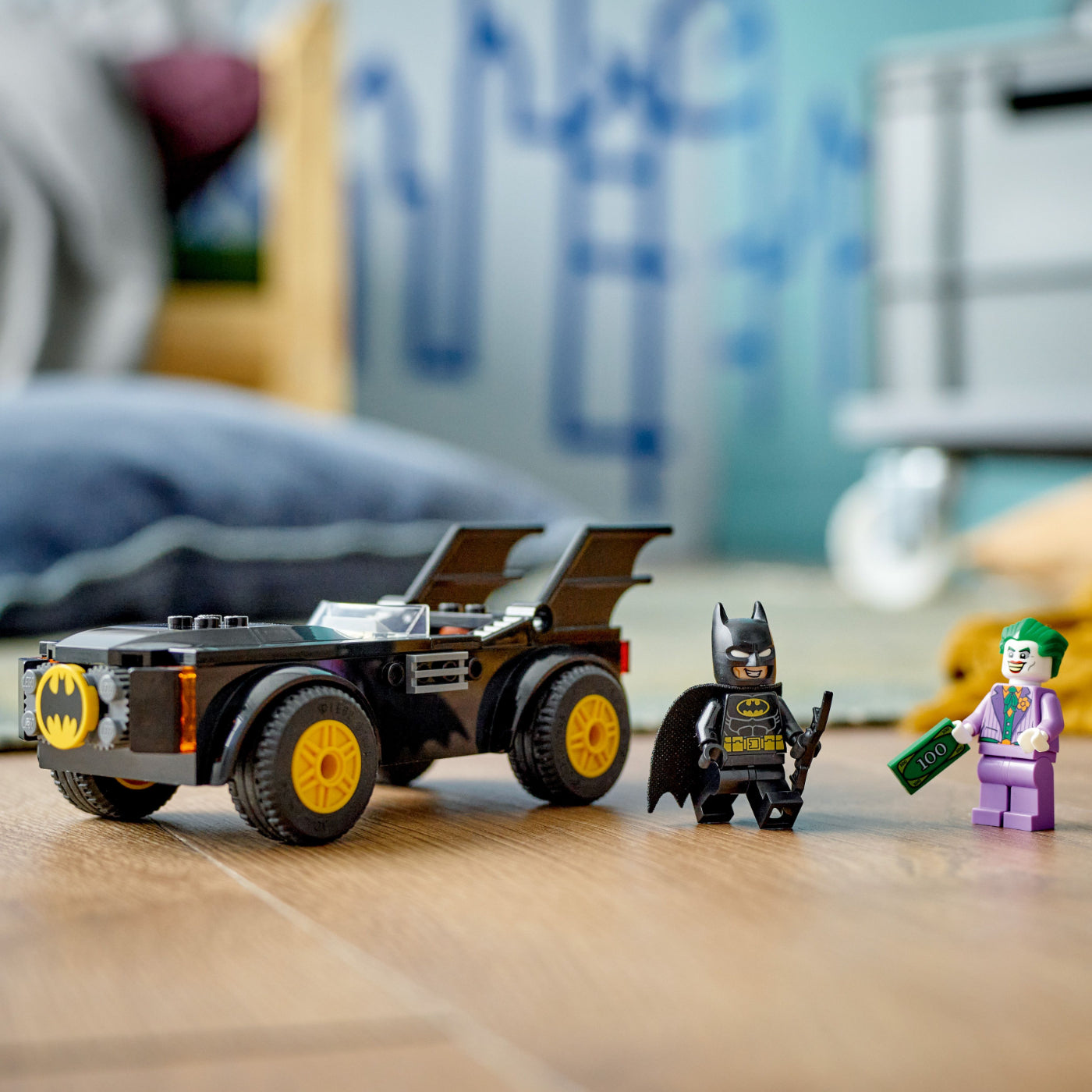 LEGO® DC Persecución en el Batmobile™: Batman™ vs. The Joker™ (76264)