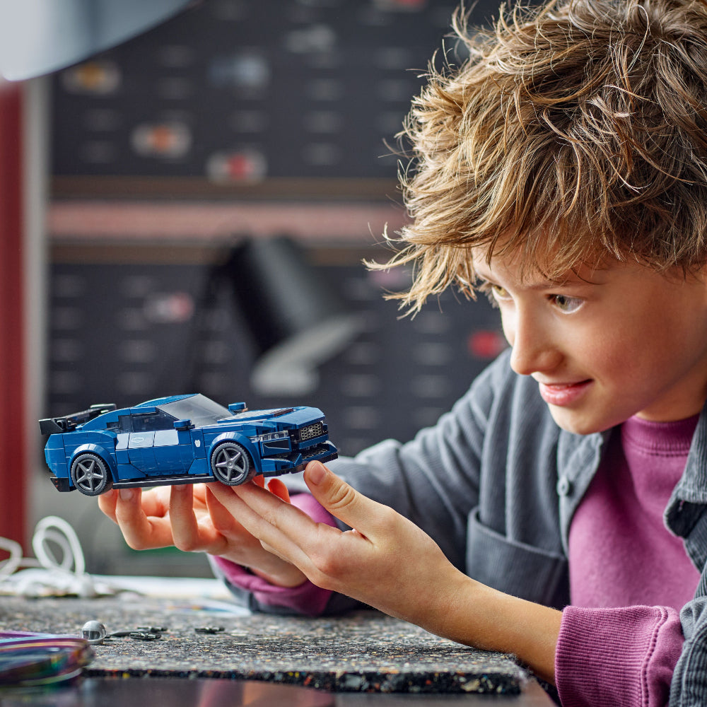 LEGO®Speed Champions: Deportivo Ford Mustang Dark Horse _010