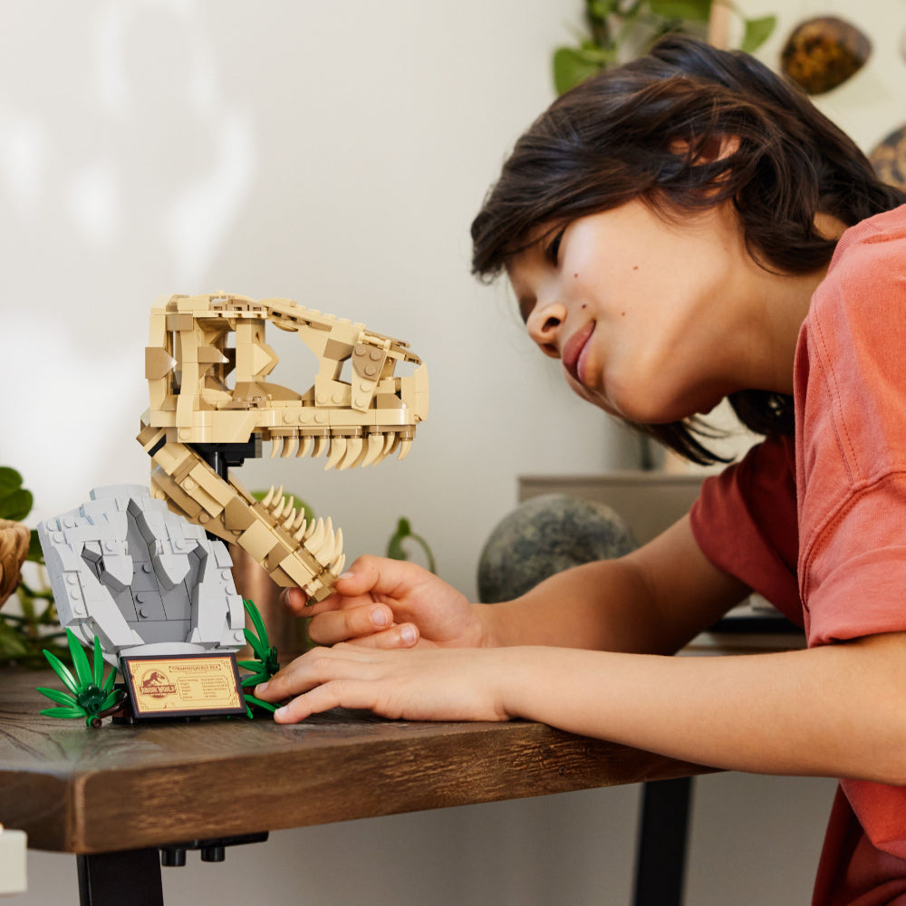 LEGO®Jurassic World: Fósiles de Dinosaurio: Cráneo de T. rex (76964)_005